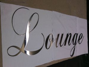 полированный логотип Lounge из нержавеющей стали в Серпухове